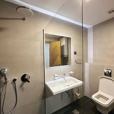 شقة Hill Homes Mal بودغوريتْسا