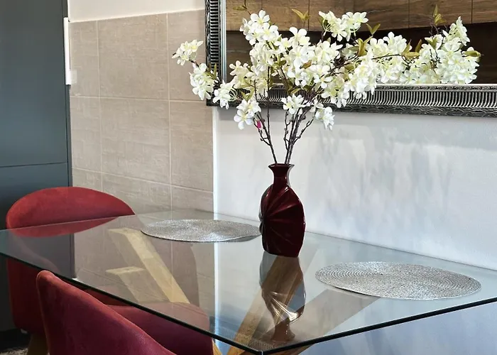 شقة Hill Homes Mal بودغوريتْسا