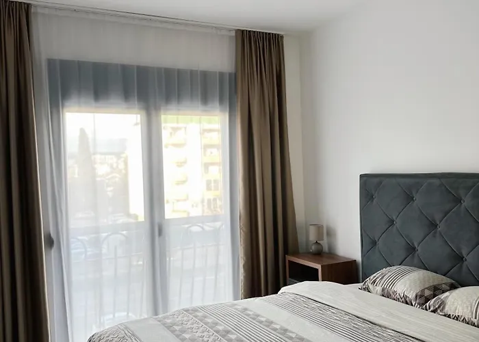 شقة Hill Homes Mal بودغوريتْسا